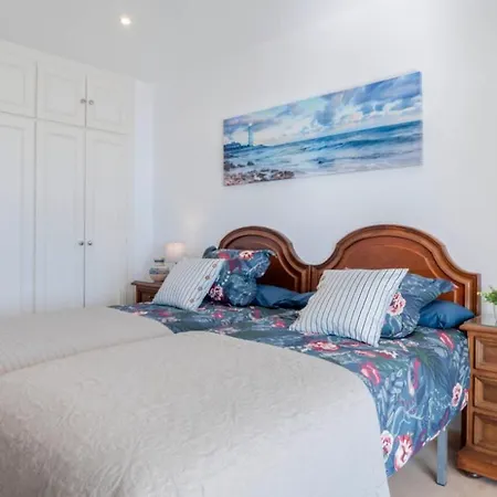 Family Aguamarina Front The Sea Free Parking Apartment *